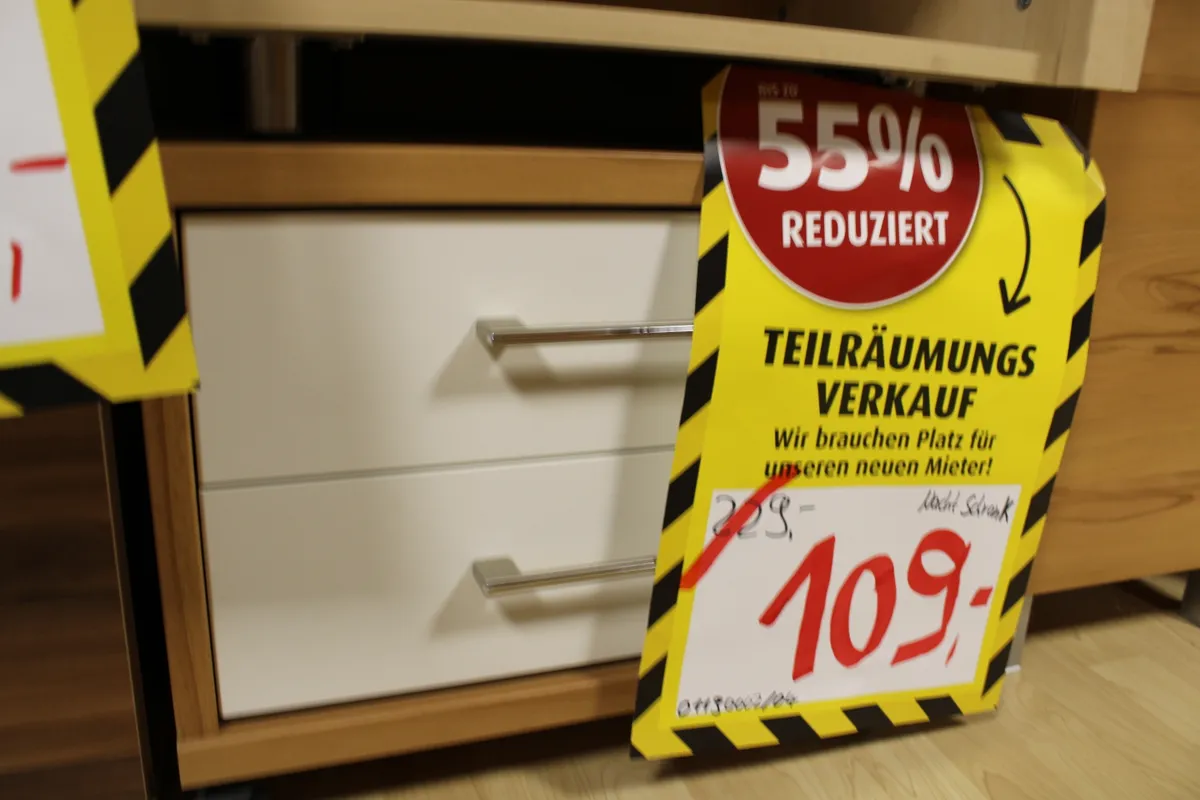 Nachtschrank